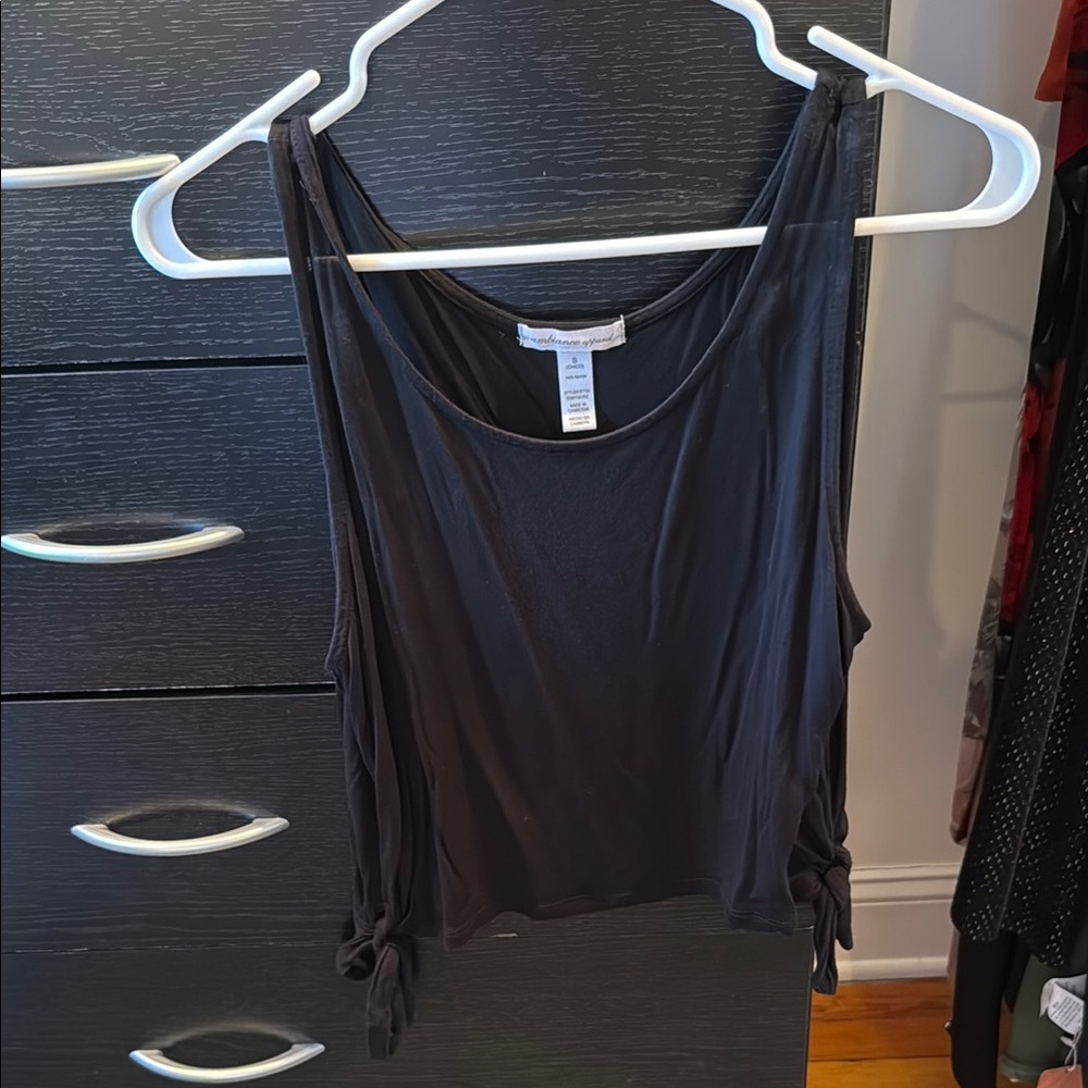 American Eagle Black Sleeveless Top